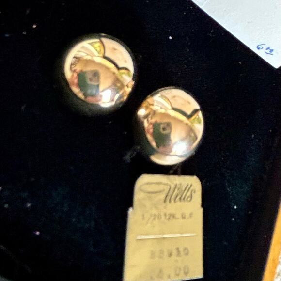 Vintage Wells 12K Gold Filled Clip-On Earrings – Chunky Round Dome Design - Picture 8 of 12
